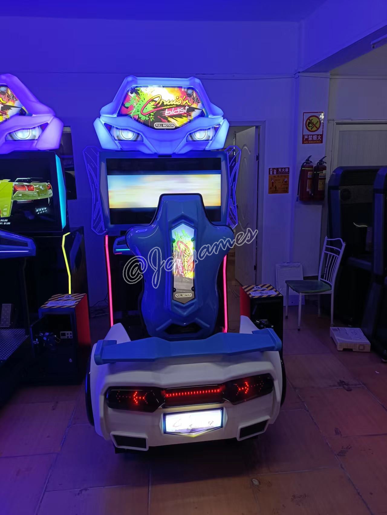 Cruis'n Blast Deluxe Full Motion Racing Arcade 2022 Best Buy JCL Games