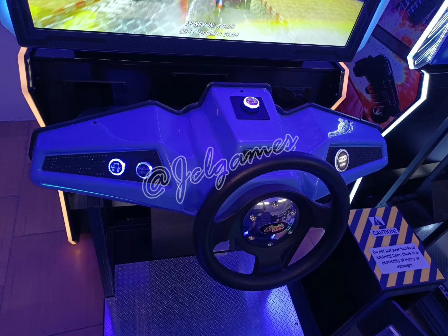 China Brand New Crusi'n Blast Full Motion Racing Arcade Car for